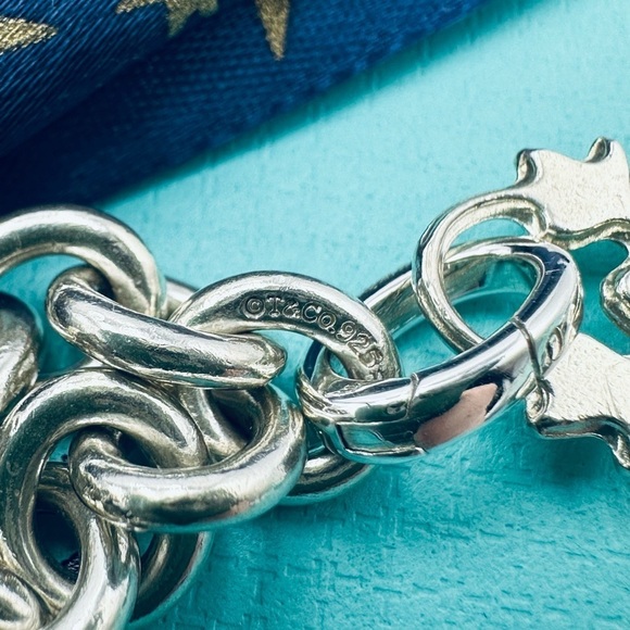 Tiffany & Co. Snowflake Charm Bracelet 7.25” in Sterling Silver with Pouch & Box - Picture 5 of 10